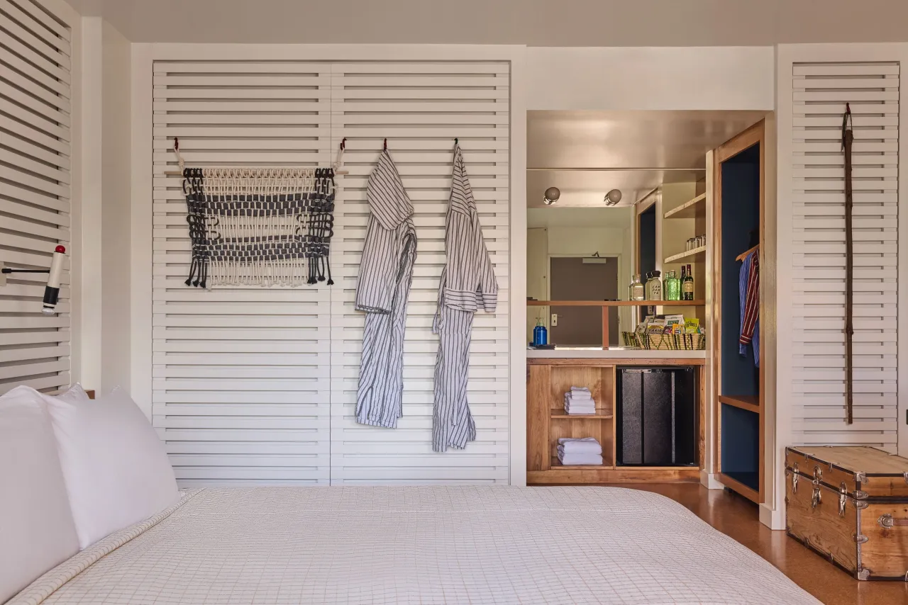 ACE Hotel hotel image from Expedia