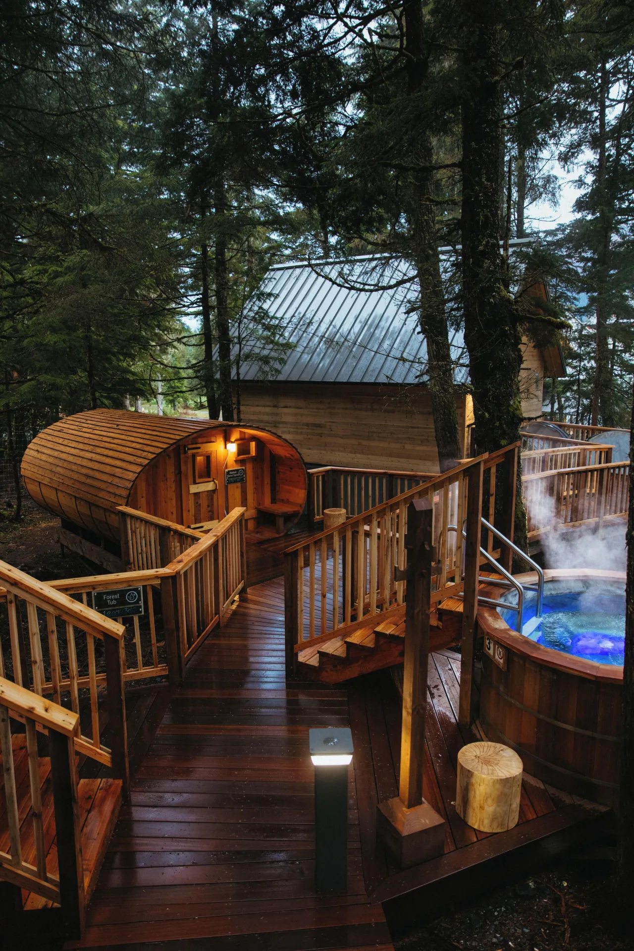 Alyeska Resort, Alaska hotel image from Expedia