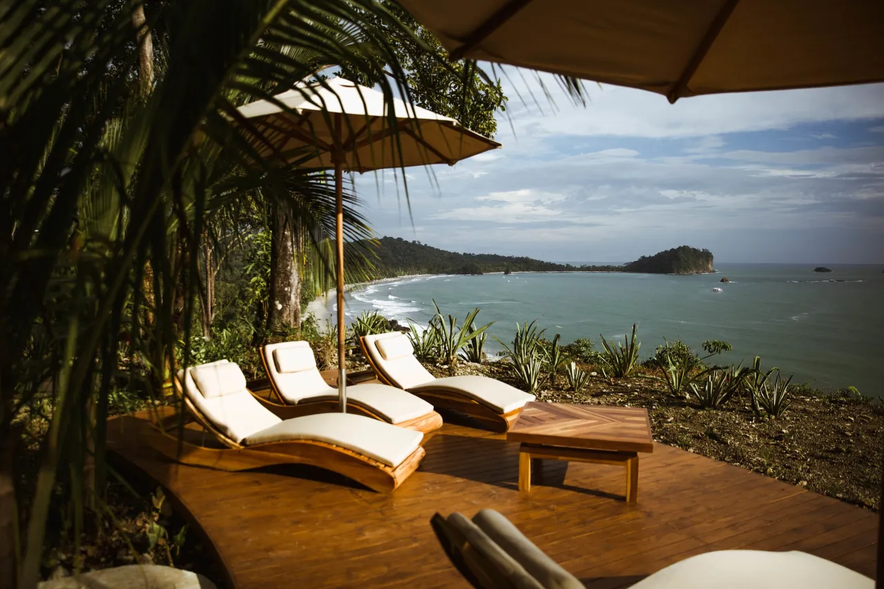 Arenas Del Mar, Manuel Antonio hotel image from Expedia
