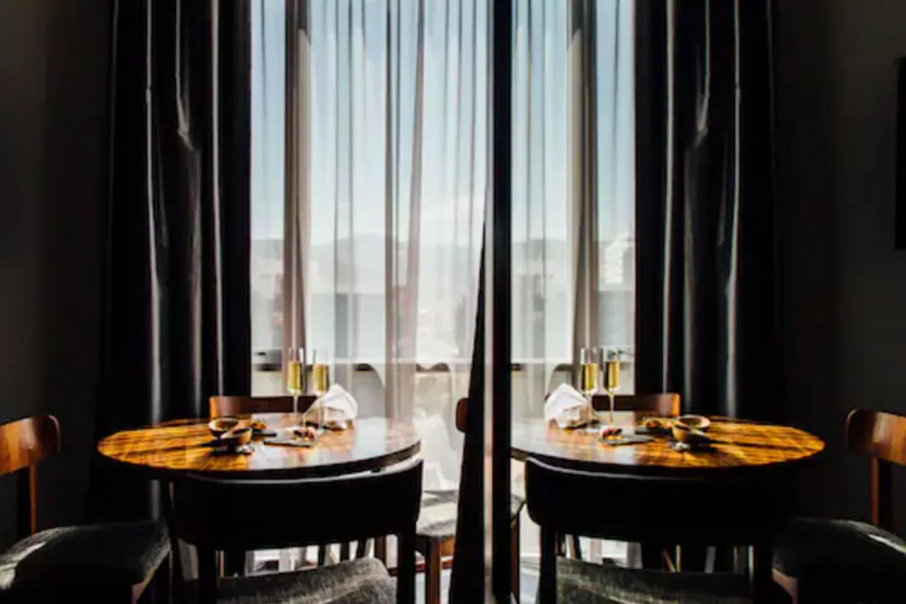 Atix Hotel, La Paz hotel image from Expedia