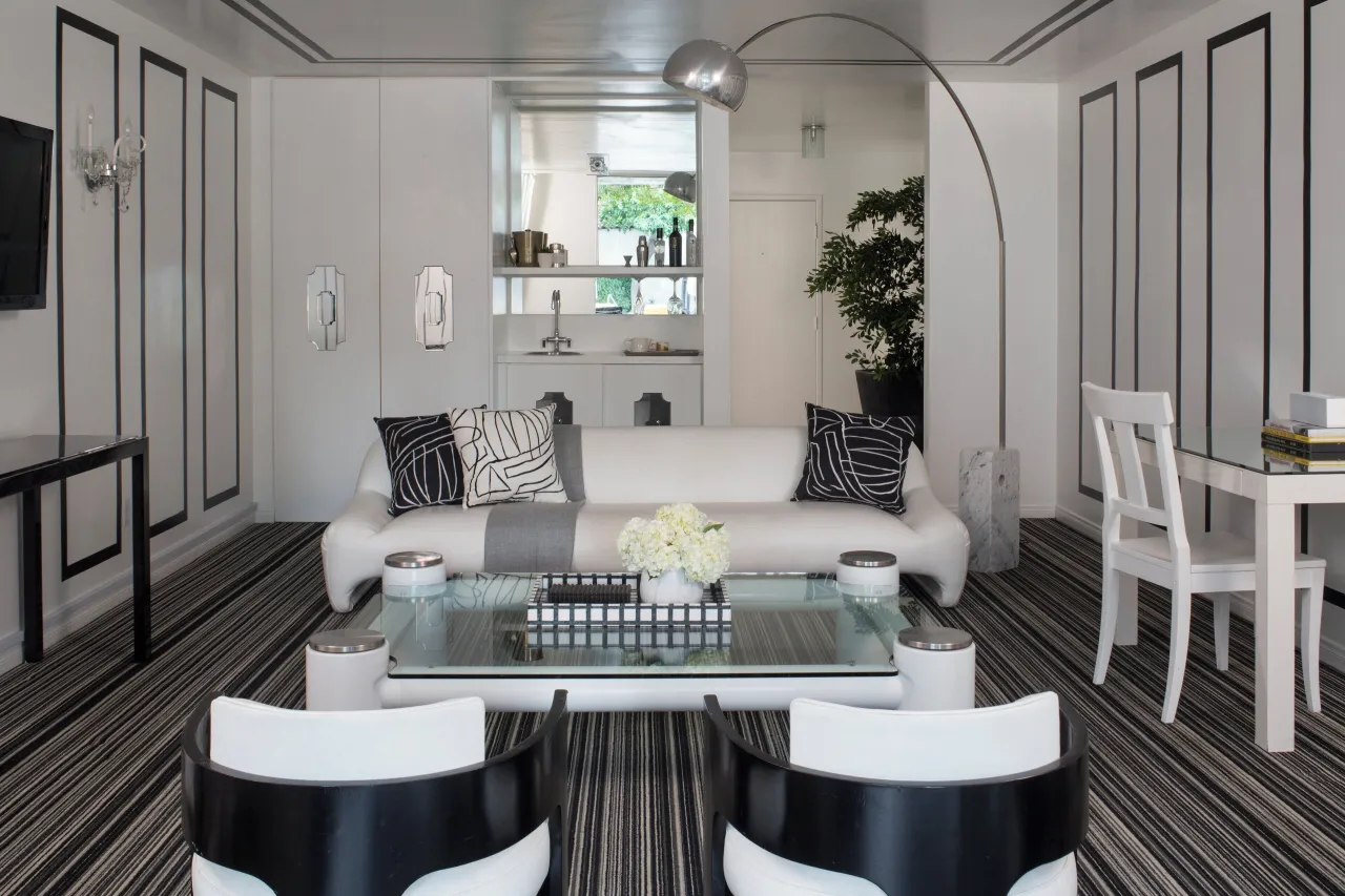 Avalon Hotel Palm Springs hotel image from Expedia