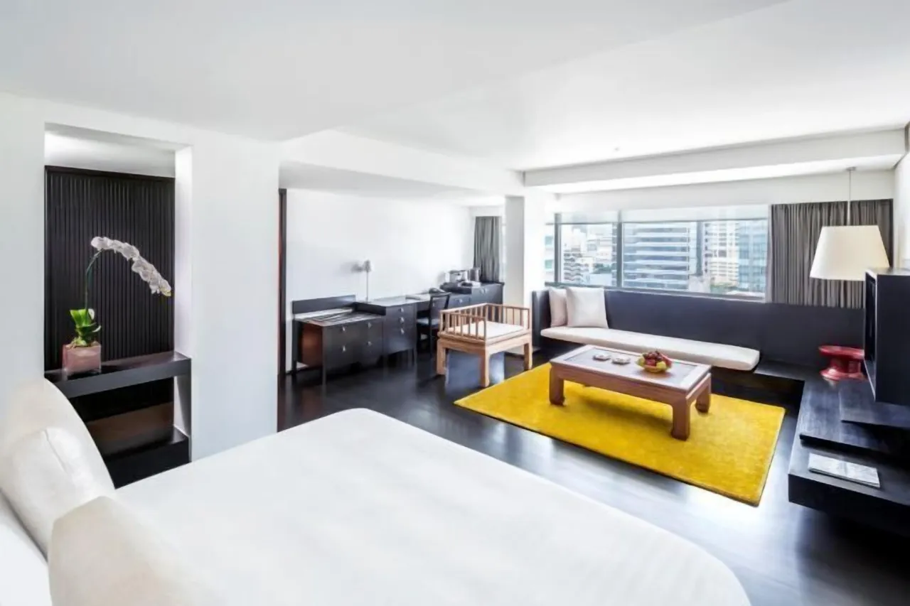 COMO Metropolitan Bangkok hotel image from Expedia