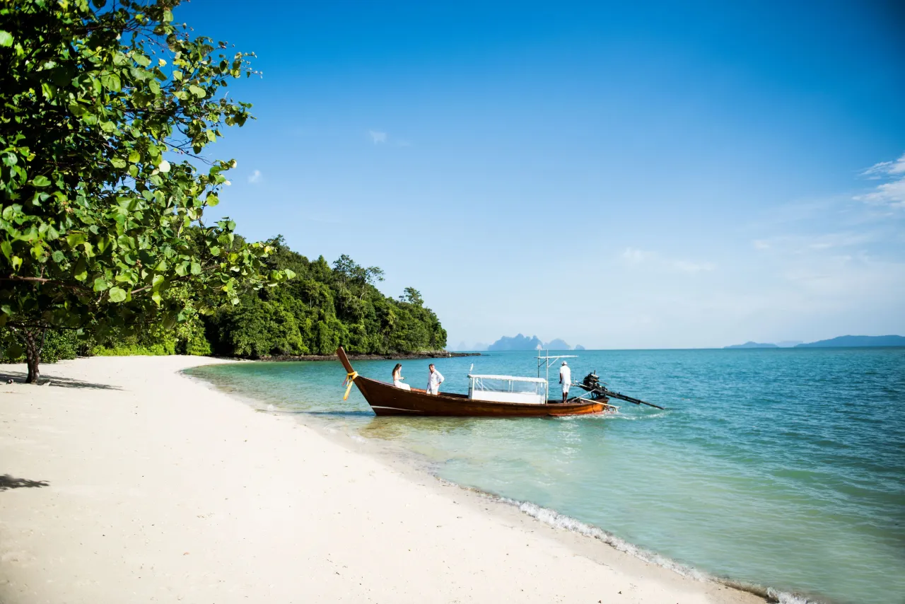 COMO Point Yamu, Phuket hotel image from Expedia