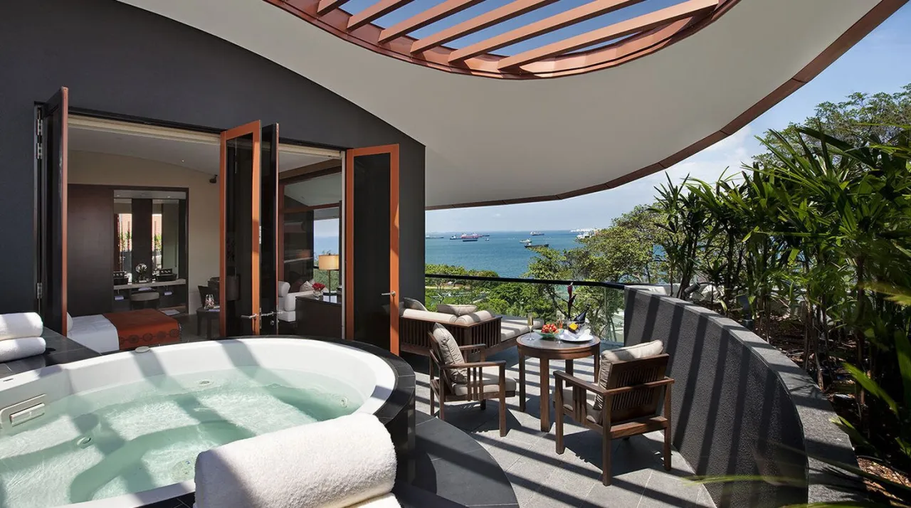 Capella Singapore hotel image from Expedia