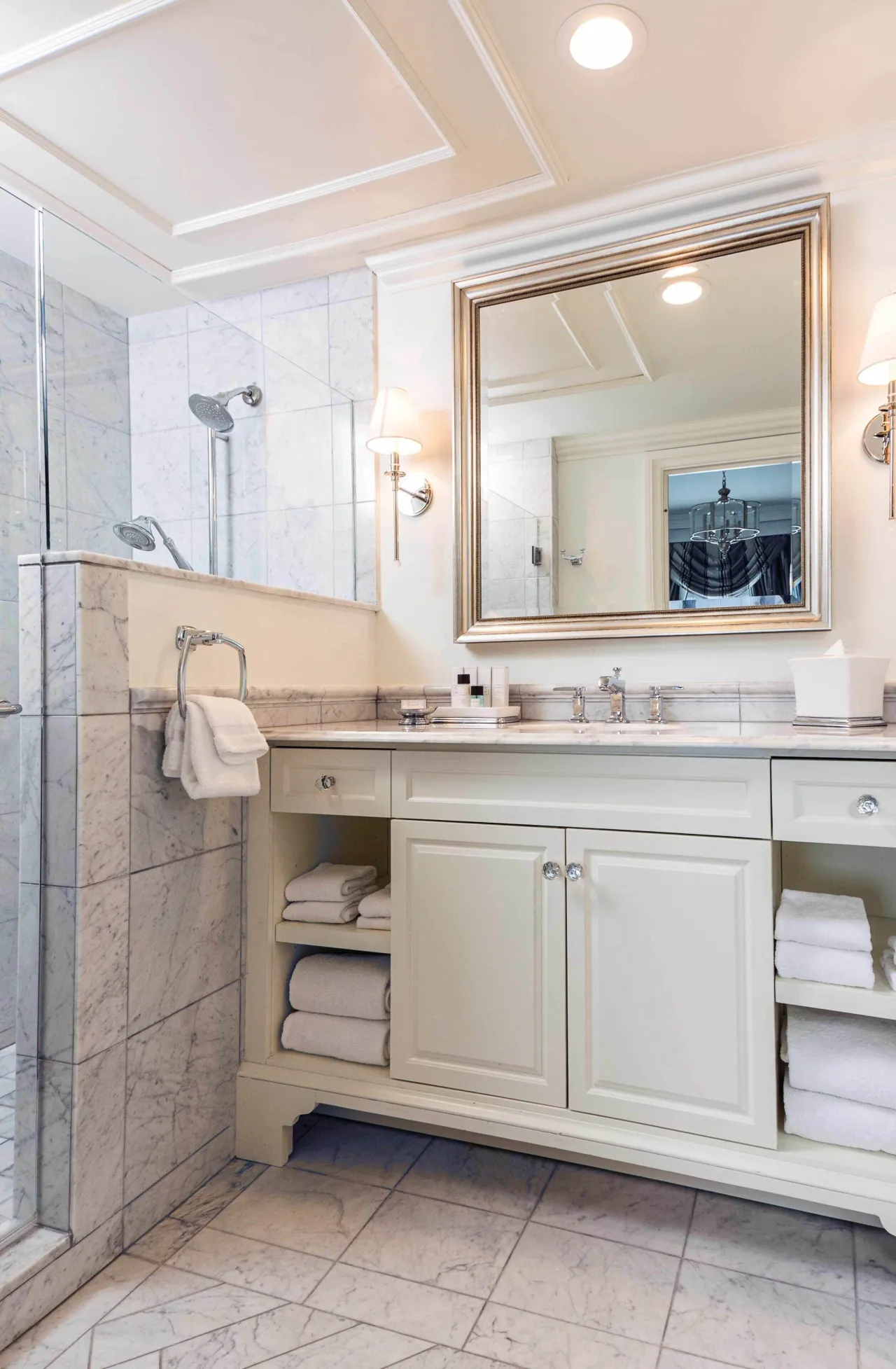 Charleston Place hotel image from Expedia