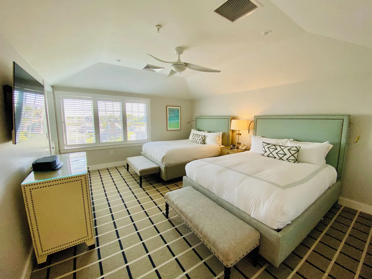 Chatham Bars Inn, Cape Cod hotel image from Expedia