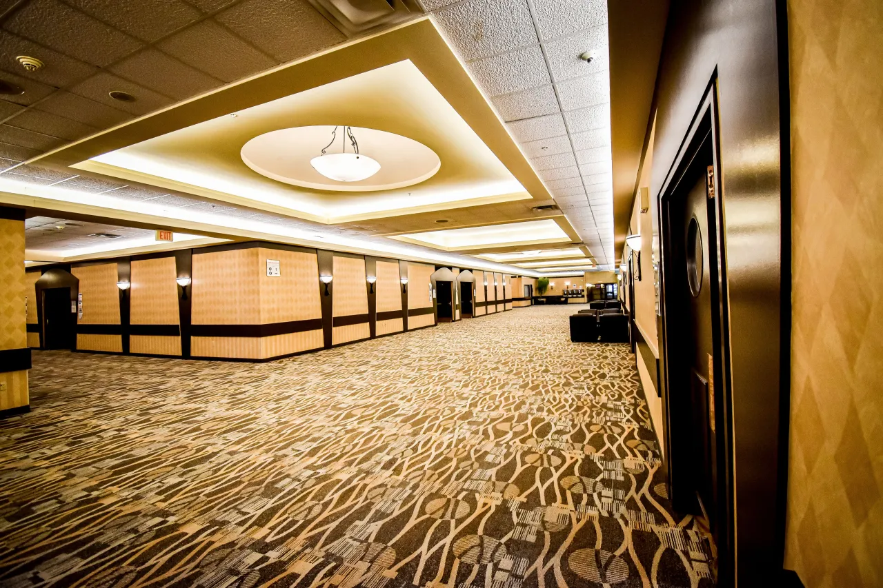 Fairmont Winnipeg hotel image from Expedia