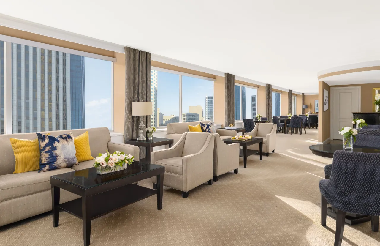 Fairmont Winnipeg hotel image from Expedia