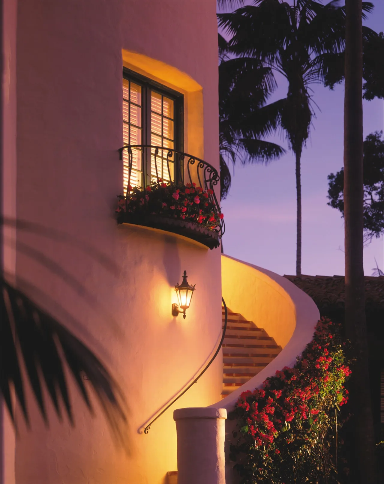 Four Seasons Biltmore, Santa Barbara hotel image from Expedia