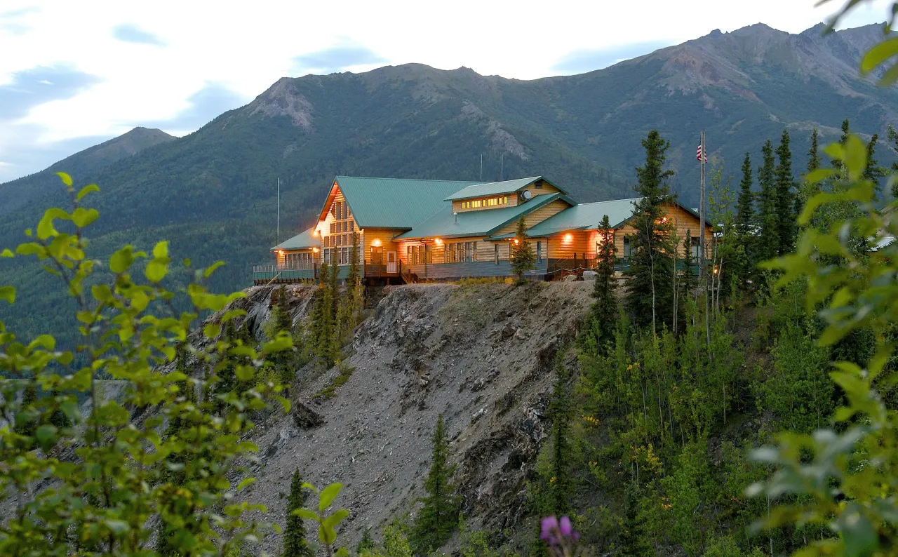 Grande Denali Lodge hotel image from Expedia