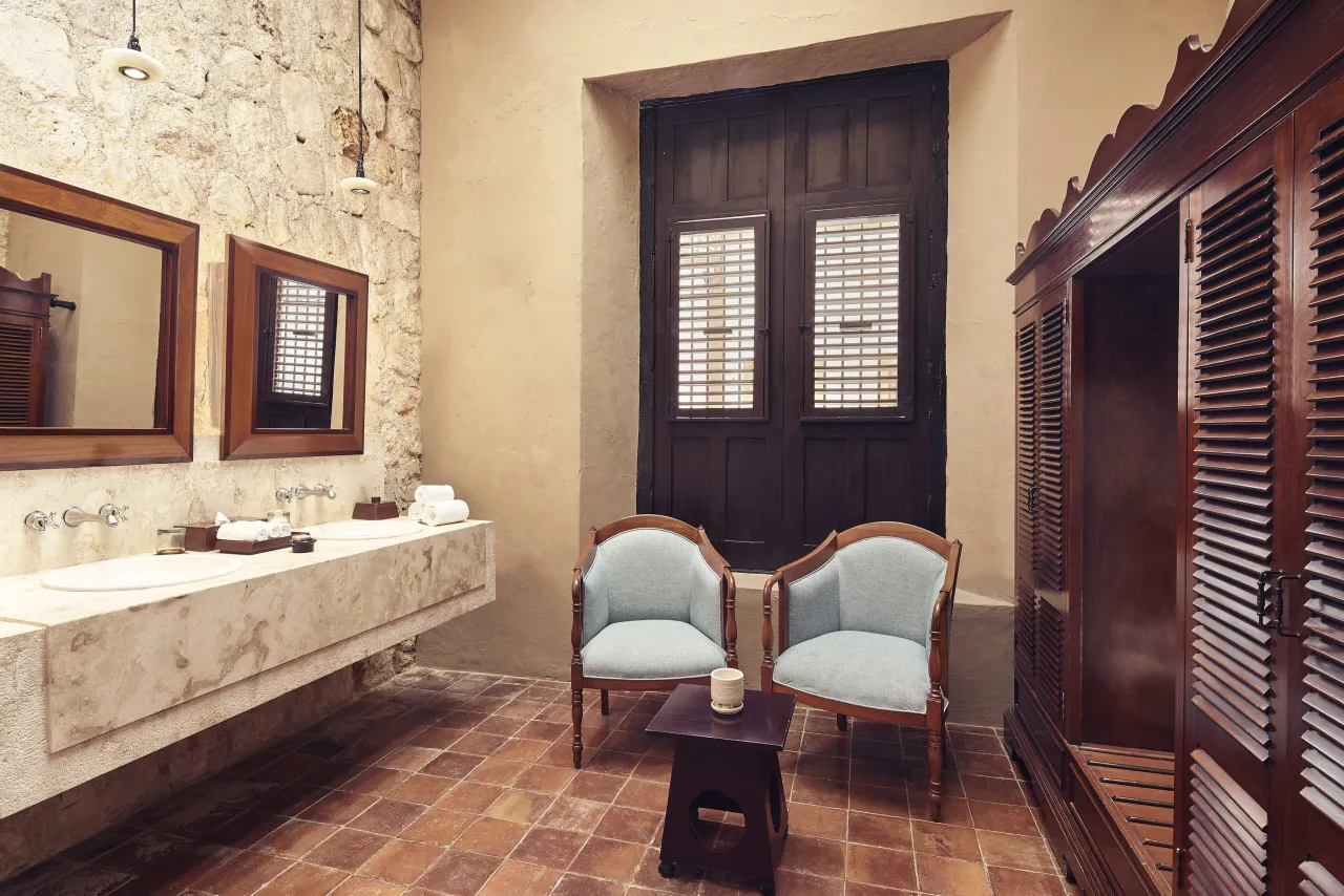 Hacienda Puerta Campeche hotel image from Expedia