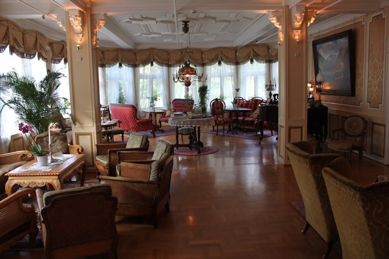 Hotel Union Øye hotel image from Expedia