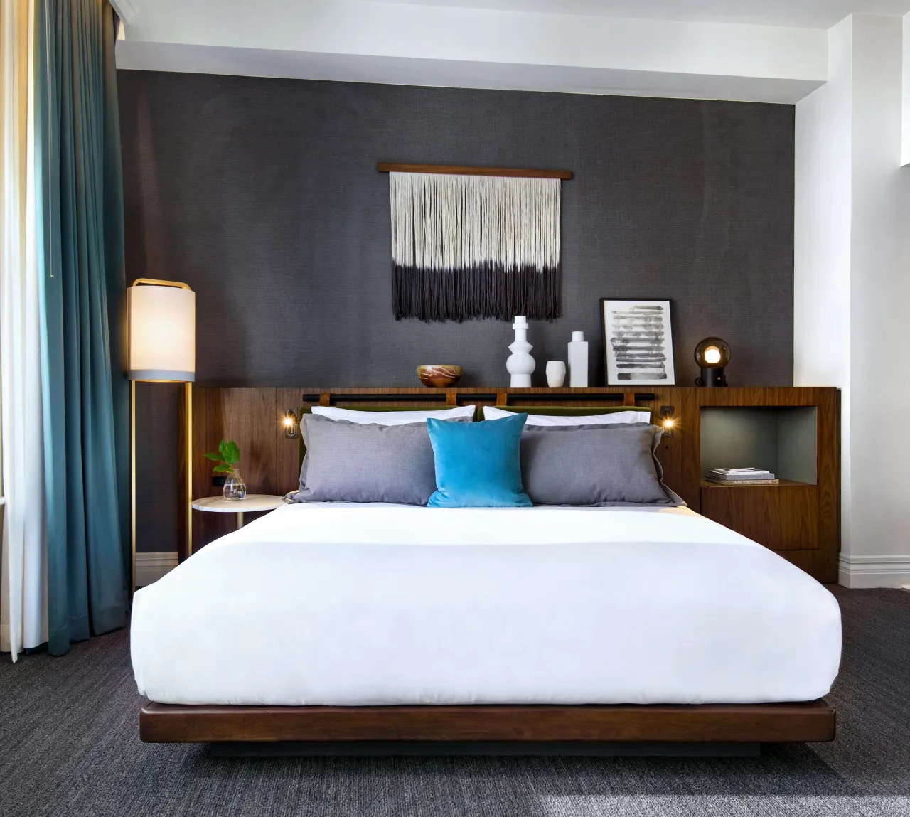 Kimpton Alexis Hotel hotel image from Expedia