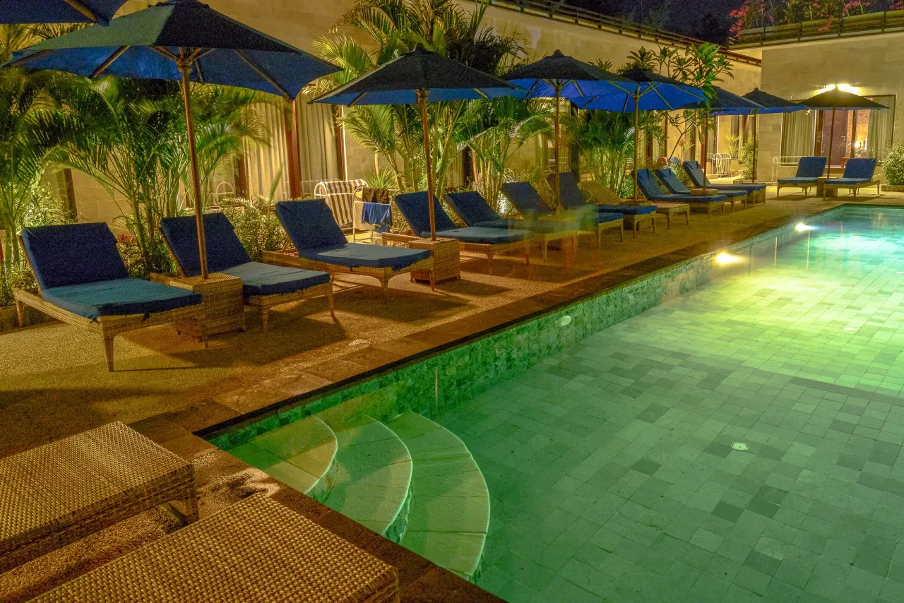 Kura Kura hotel image from Expedia