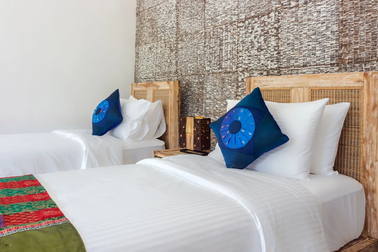 Kura Kura hotel image from Expedia