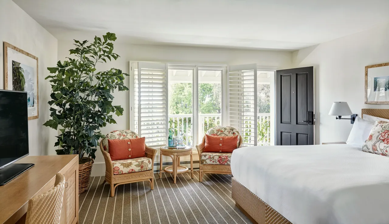 L’Auberge Carmel hotel image from Expedia