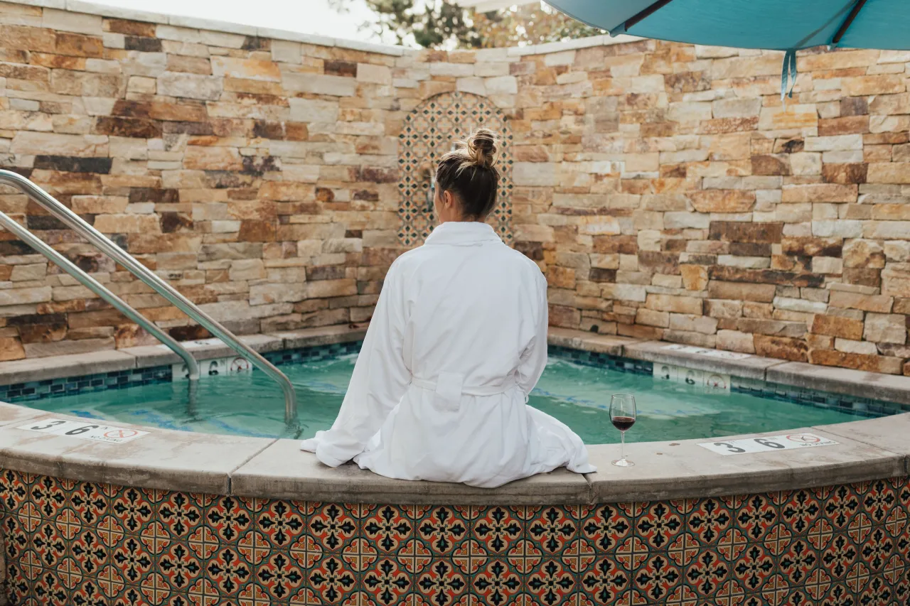 L’Auberge Carmel hotel image from Expedia