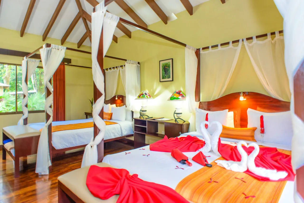 Manatus Hotel, Tortuguero hotel image from Expedia