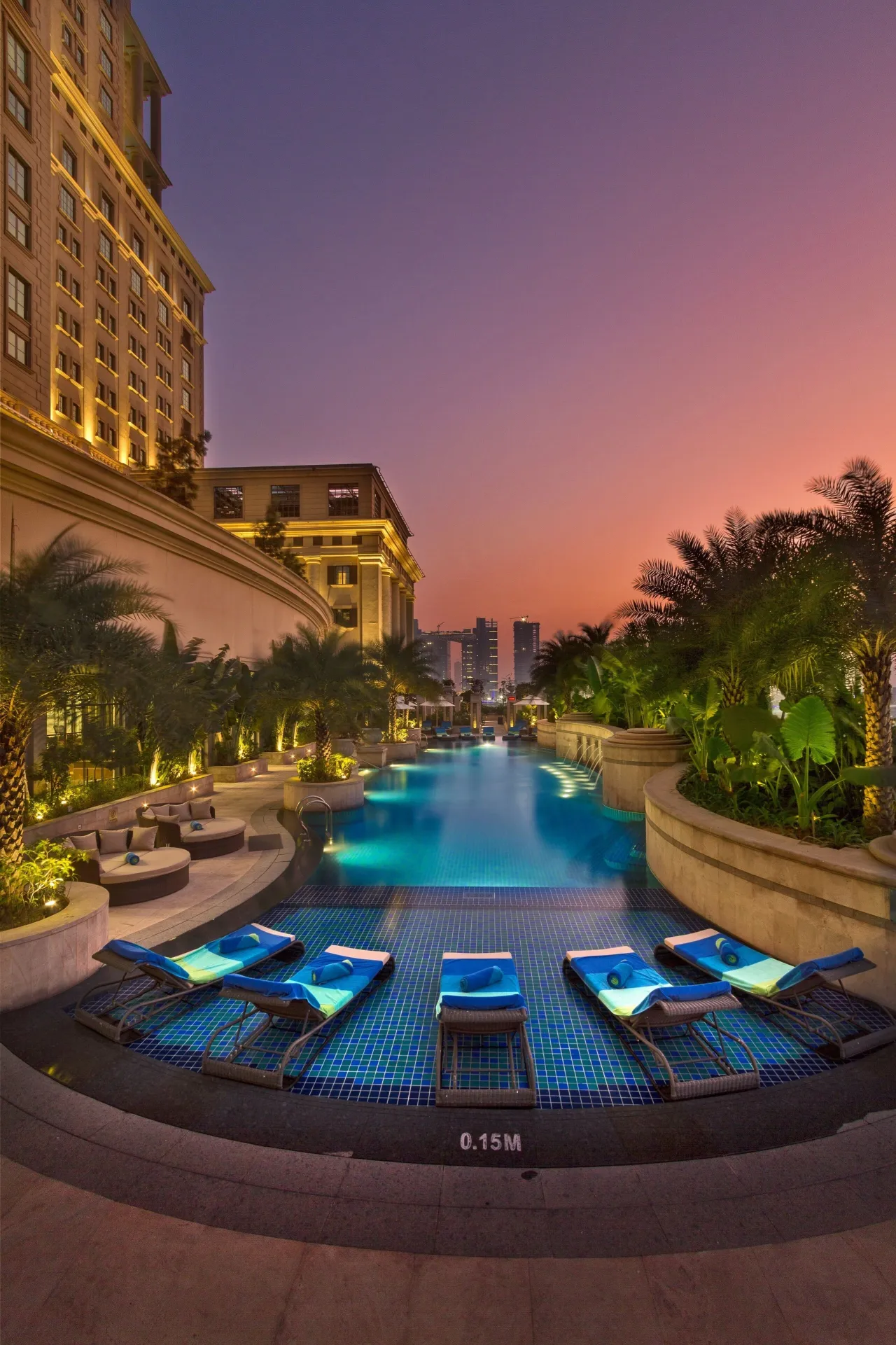 Oberoi Grand, Kolkata hotel image from Expedia