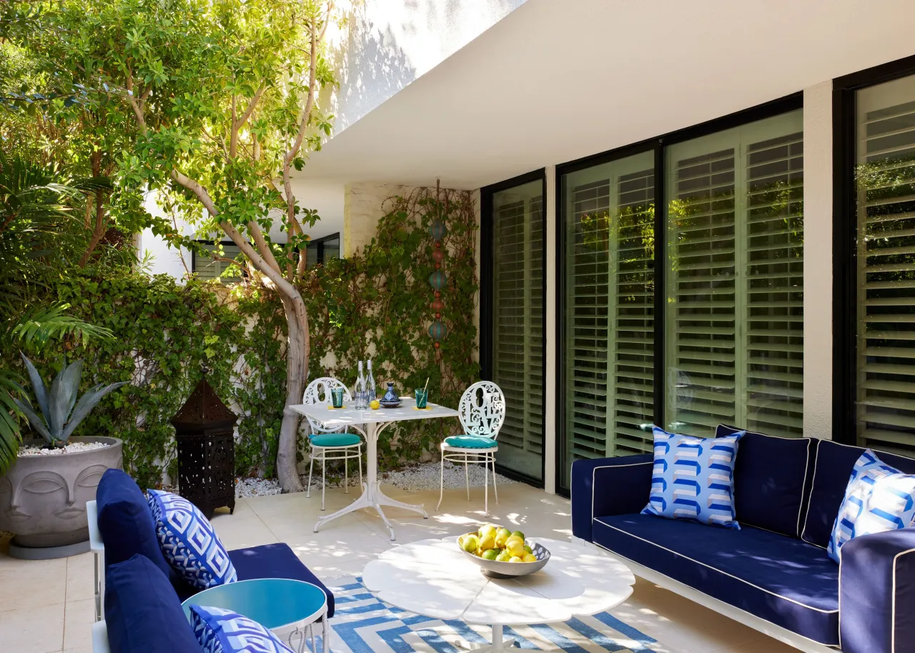 Parker, Palm Springs hotel image from Expedia