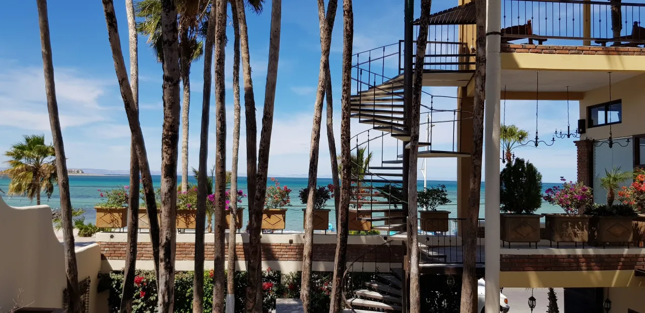 Posada de Las Flores, La Paz hotel image from Expedia