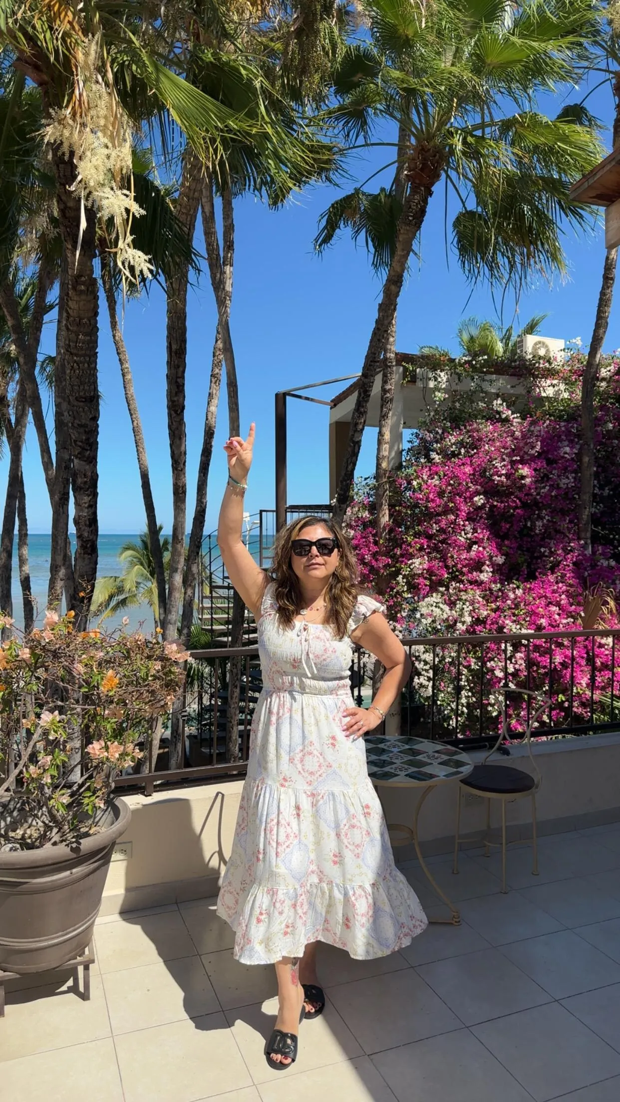 Posada de Las Flores, La Paz hotel image from Expedia