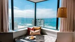 QT Melbourne hotel image from Expedia