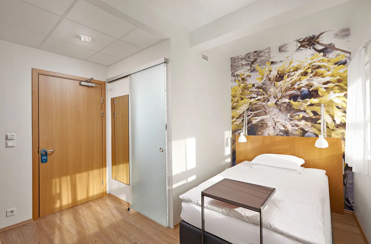 Reykjavik Marina Residence hotel image from Expedia