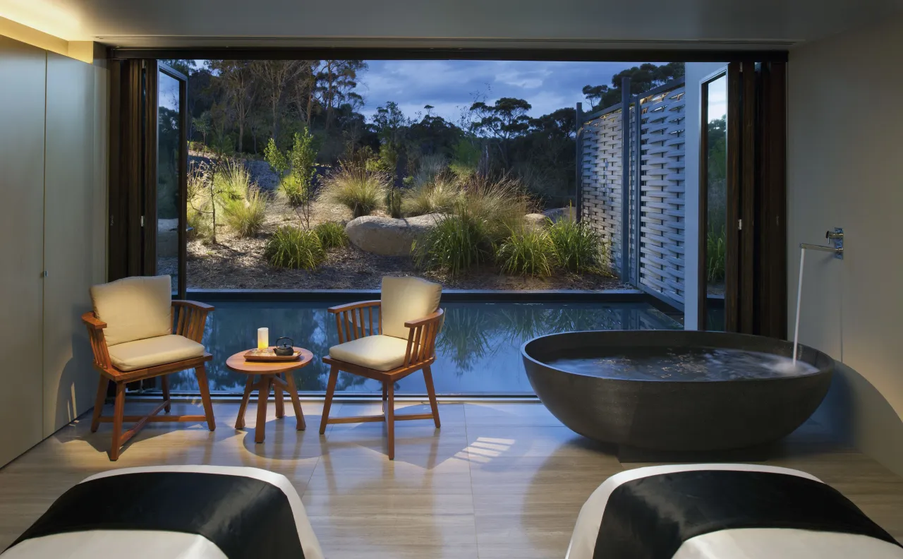 Saffire Freycinet, Tasmania hotel image from Expedia