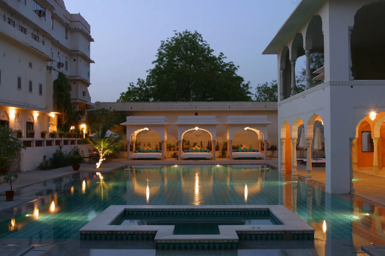 Samode Haveli, Jaipur hotel image from Expedia