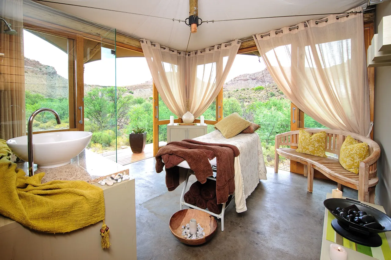Sanbona Wildlife Reserve hotel image from Expedia