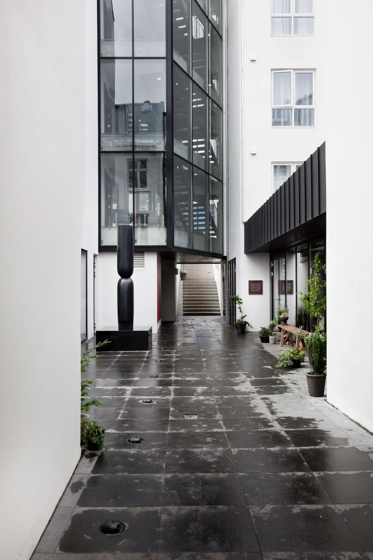 Sandhotel, Reykjavik hotel image from Expedia