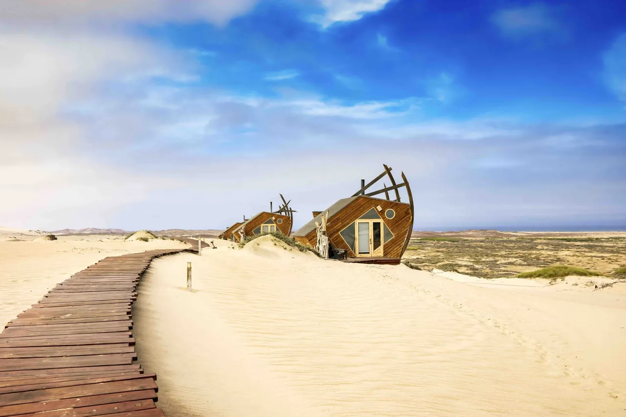 Shipwreck Lodge hotel image from Expedia