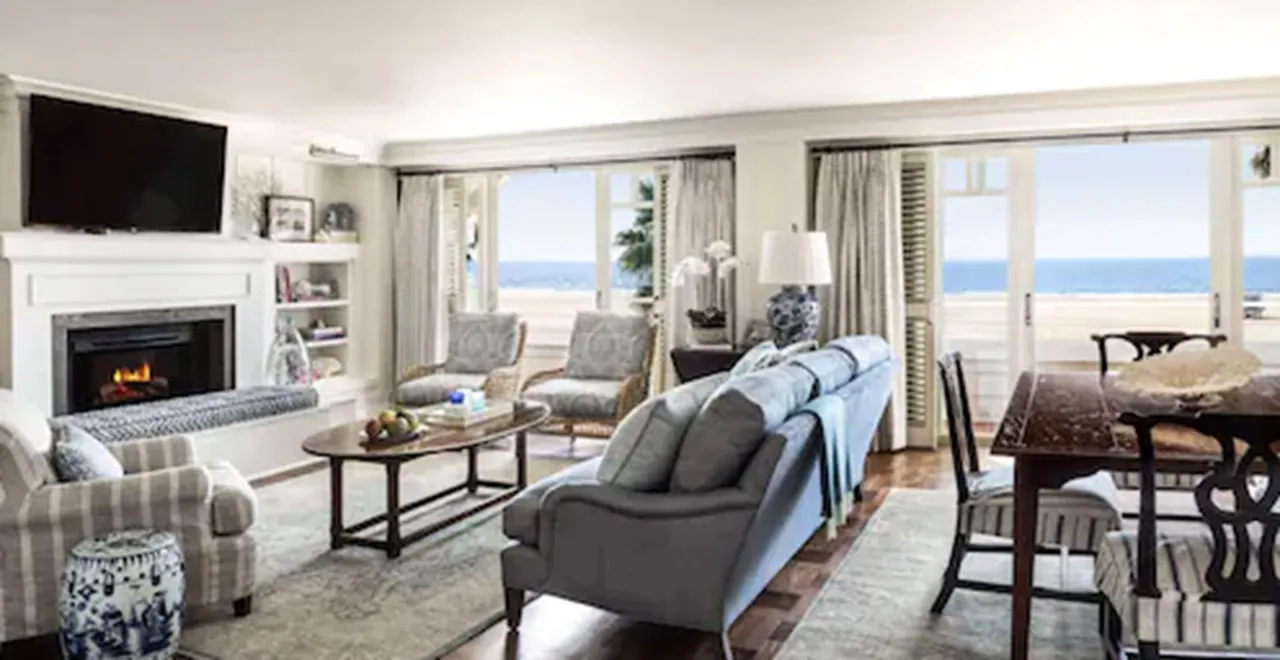 Shutters on the Beach, Santa Monica hotel image from Expedia