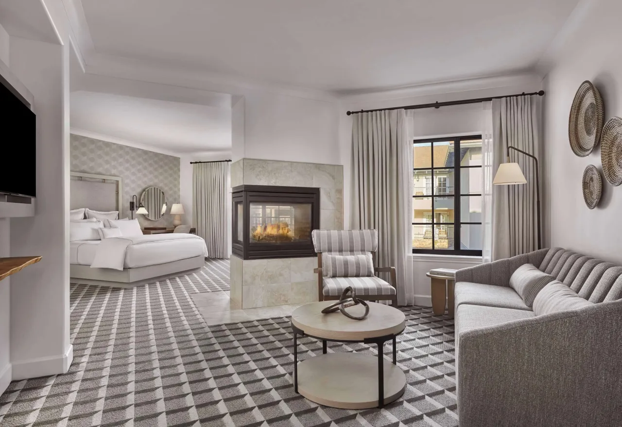 The Meritage Resort and Spa, California hotel image from Expedia