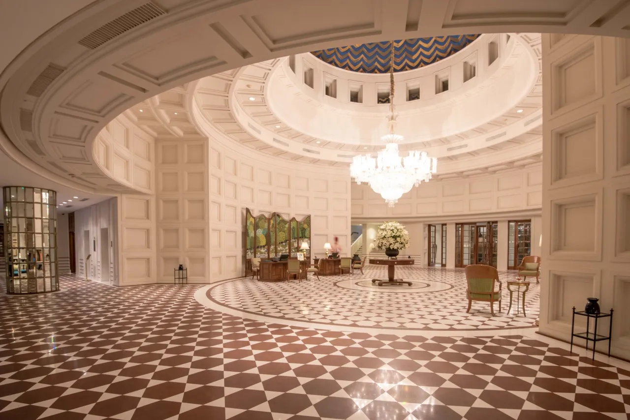 The Oberoi Amarvilas, Agra hotel image from Expedia