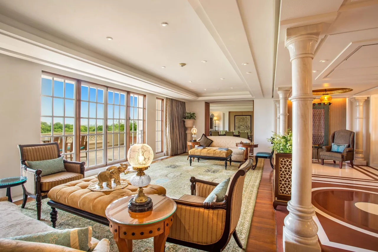 The Oberoi Amarvilas, Agra hotel image from Expedia