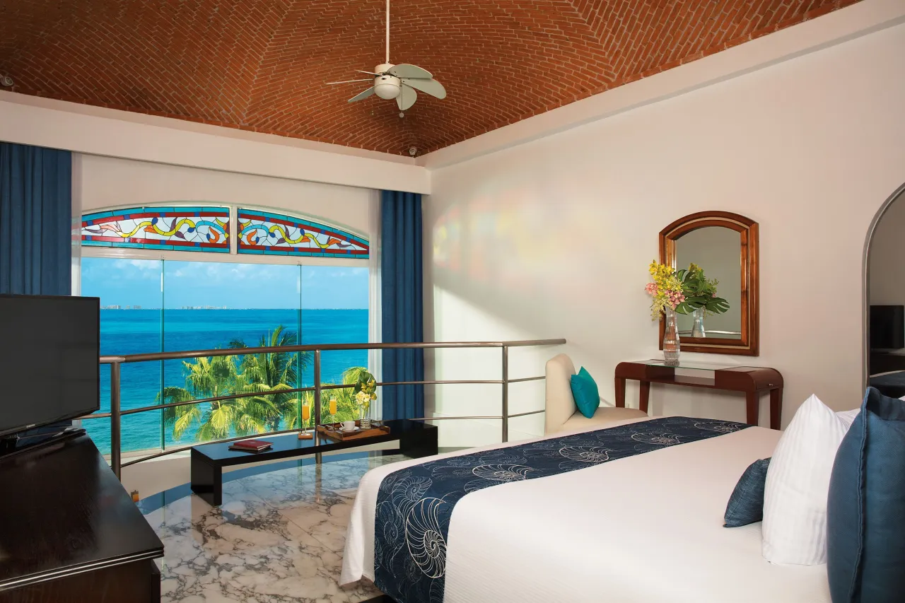 Villa Rolandi, Isla Mujeres hotel image from Expedia