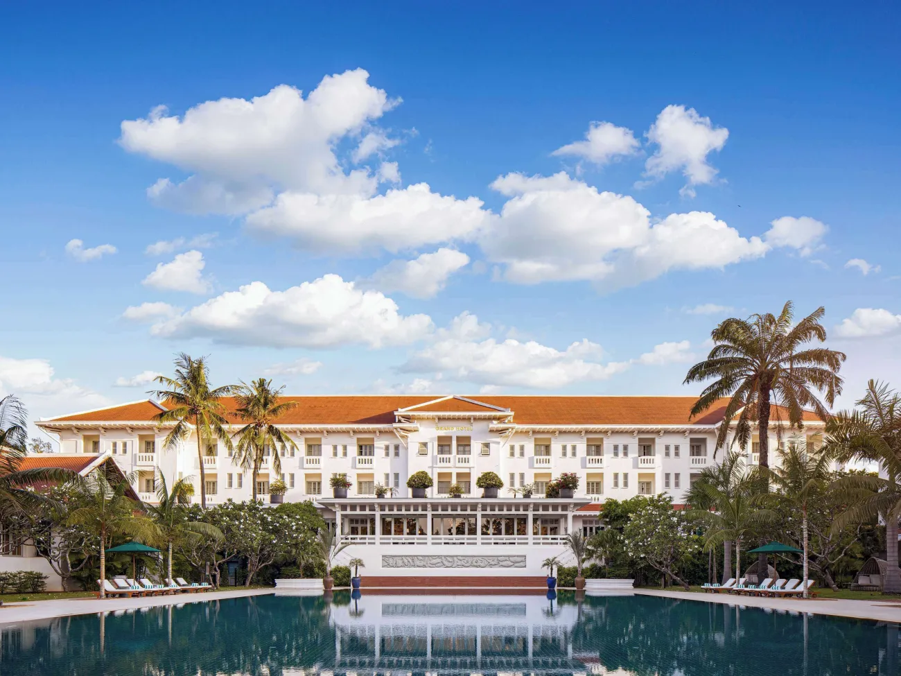 Raffles Grand Hotel d’Angkor, Siem Reap hotel image from Expedia