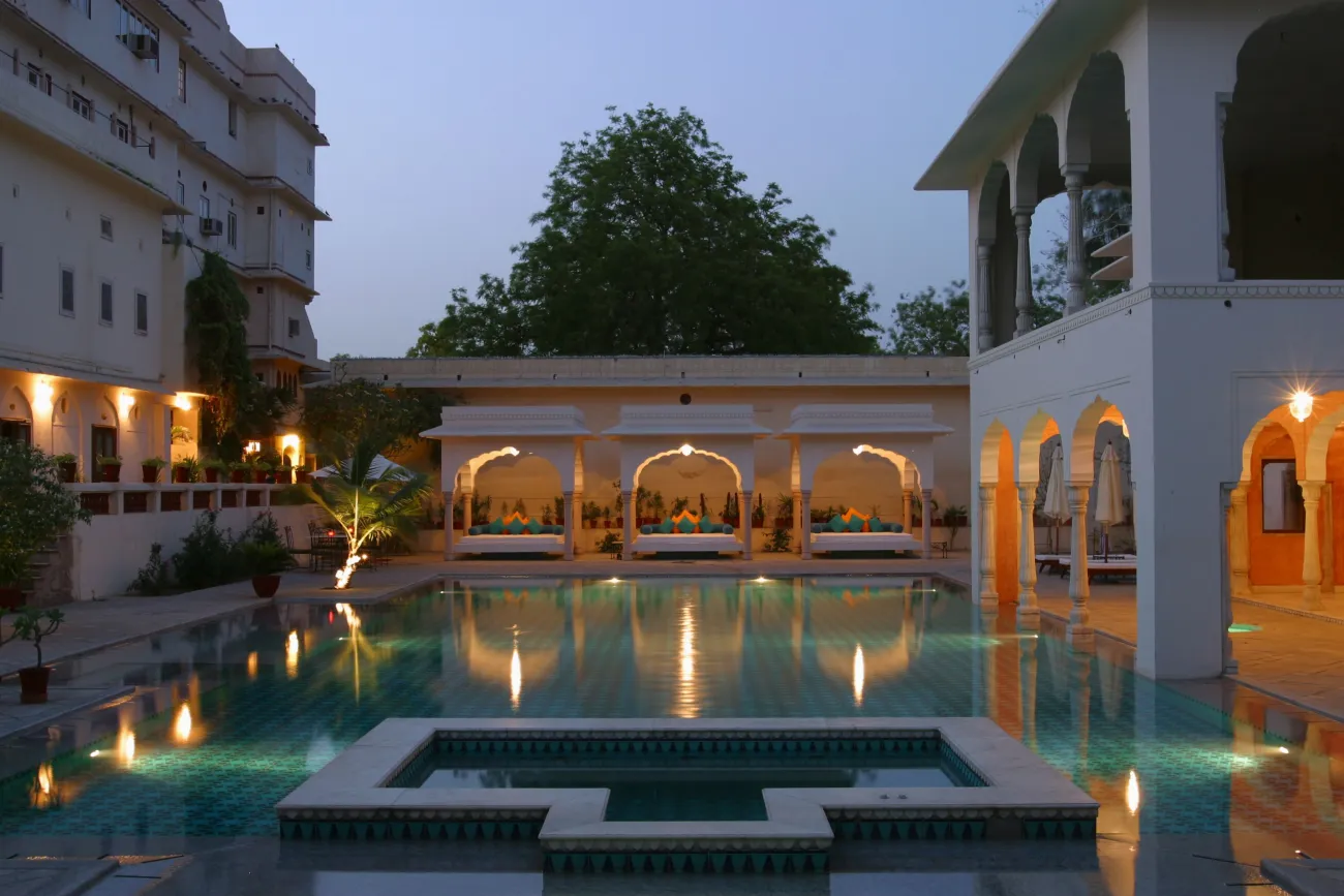 Samode Haveli, Jaipur hotel image from Expedia