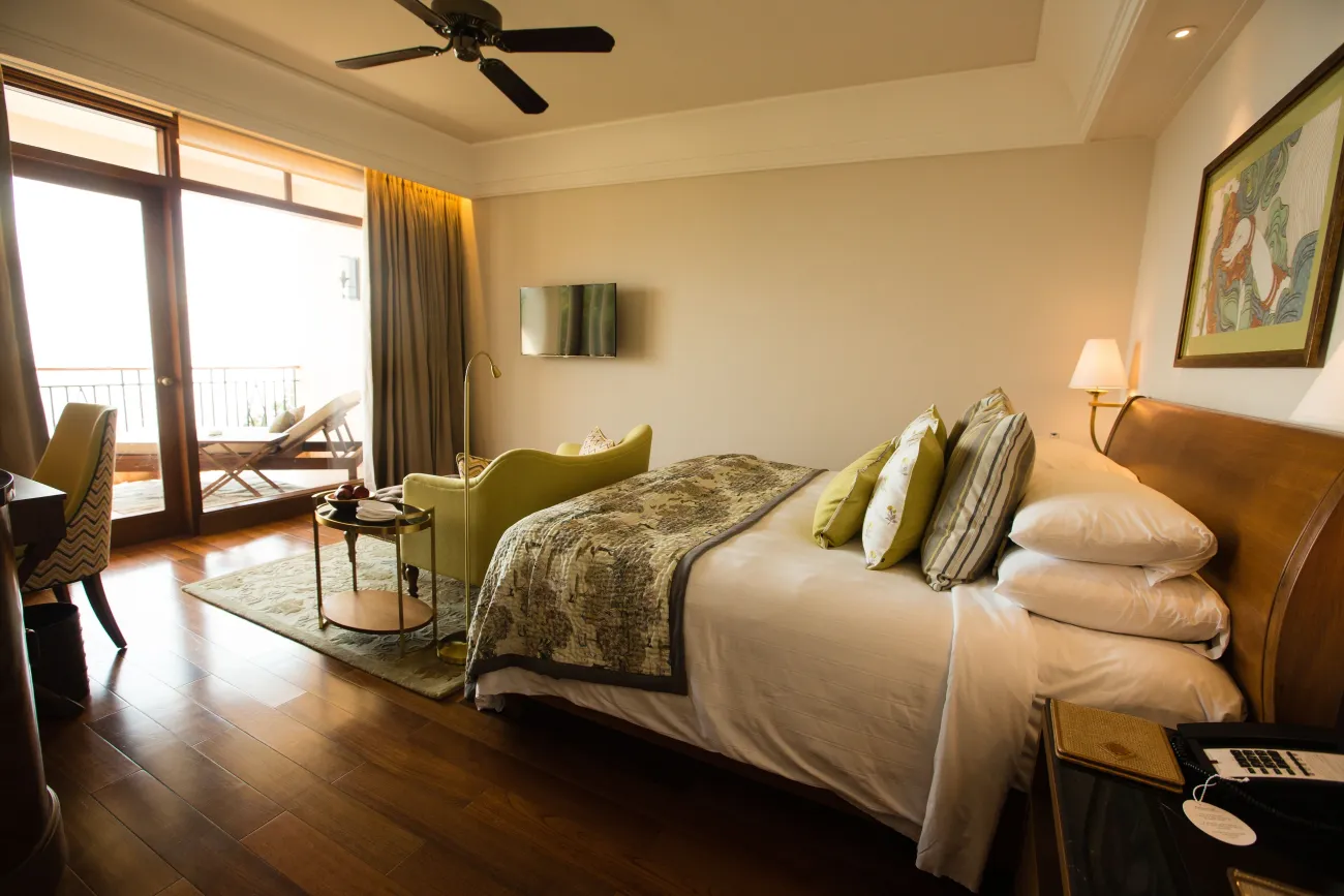 The Ananda, Himalaya hotel image from Expedia